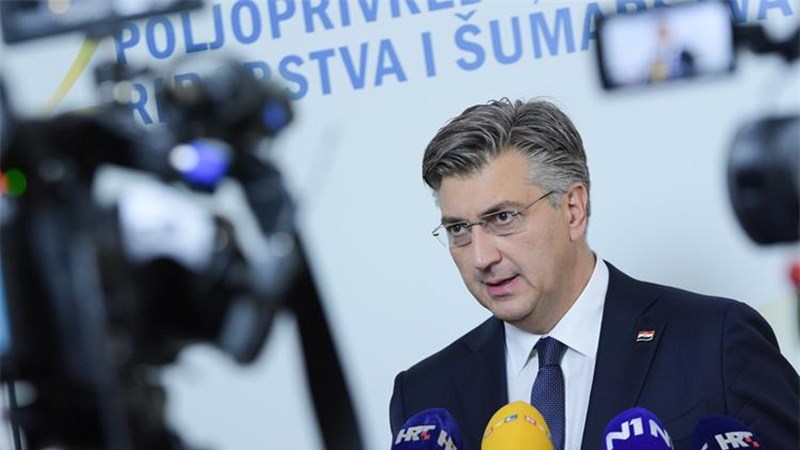 Globalnu smo krizu prebrodili bez otpuštanja i stečajeva, nećemo dopustiti pad standarda građana zbog cijene energenata